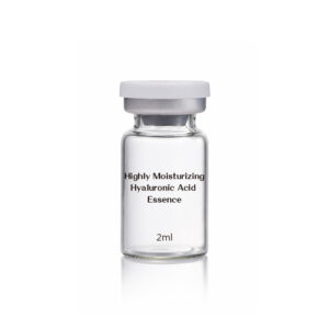 無防腐配方：降低肌膚負擔，敏感肌亦可安心使用 多重玻尿酸系統：由表層至底層層層補水 長效鎖水機制：維持肌膚全天水潤飽滿 清爽不黏膩質地：四季皆適用